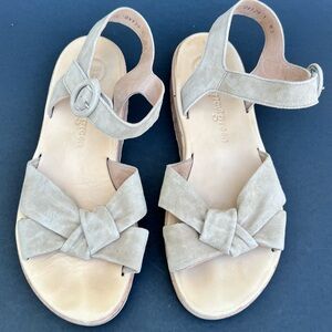 PAUL GREEN Trento Ankle Strap Platform Suede Sandal Tan Women's Size 9 US